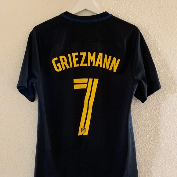 🔥Athletico Madrid Griezmann Nike Soccer Jersey🔥 - Picture 2 of 5